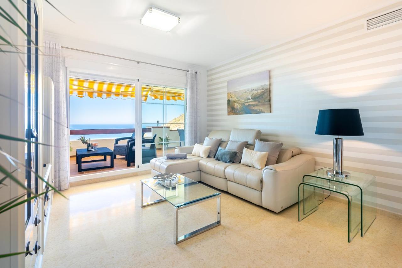 Neptuno Malaga Apartamento De Lujo Рінкон-де-ла-Вікторія Екстер'єр фото