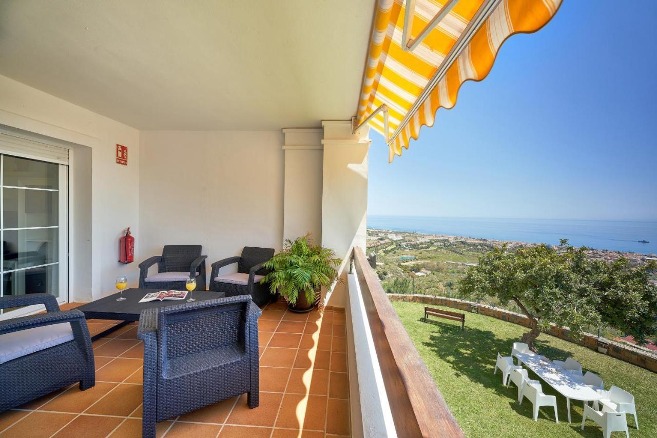 Neptuno Malaga Apartamento De Lujo Рінкон-де-ла-Вікторія Екстер'єр фото