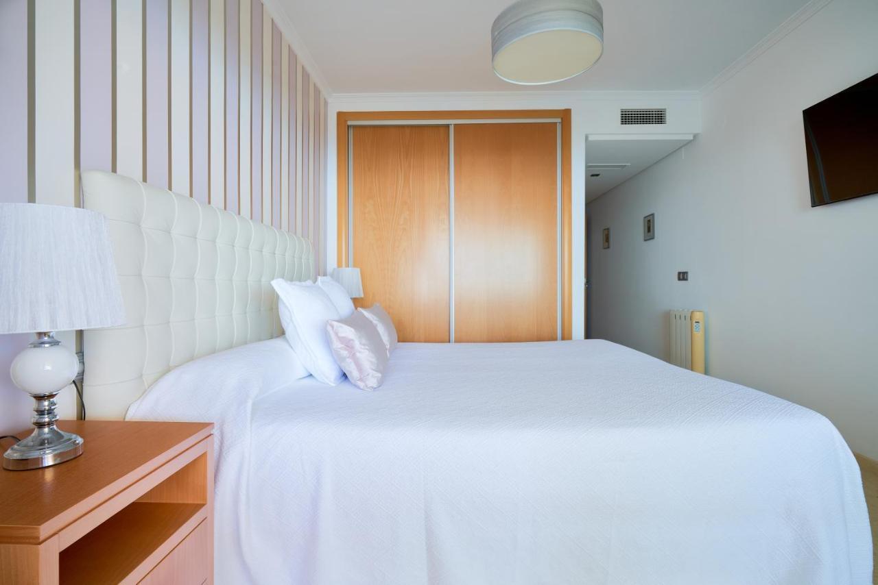 Neptuno Malaga Apartamento De Lujo Рінкон-де-ла-Вікторія Екстер'єр фото