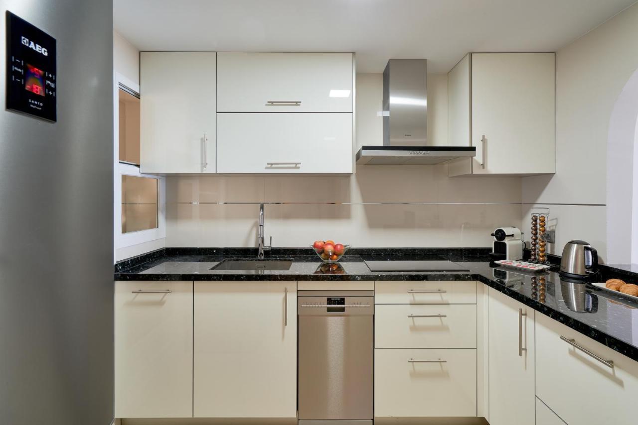 Neptuno Malaga Apartamento De Lujo Рінкон-де-ла-Вікторія Екстер'єр фото
