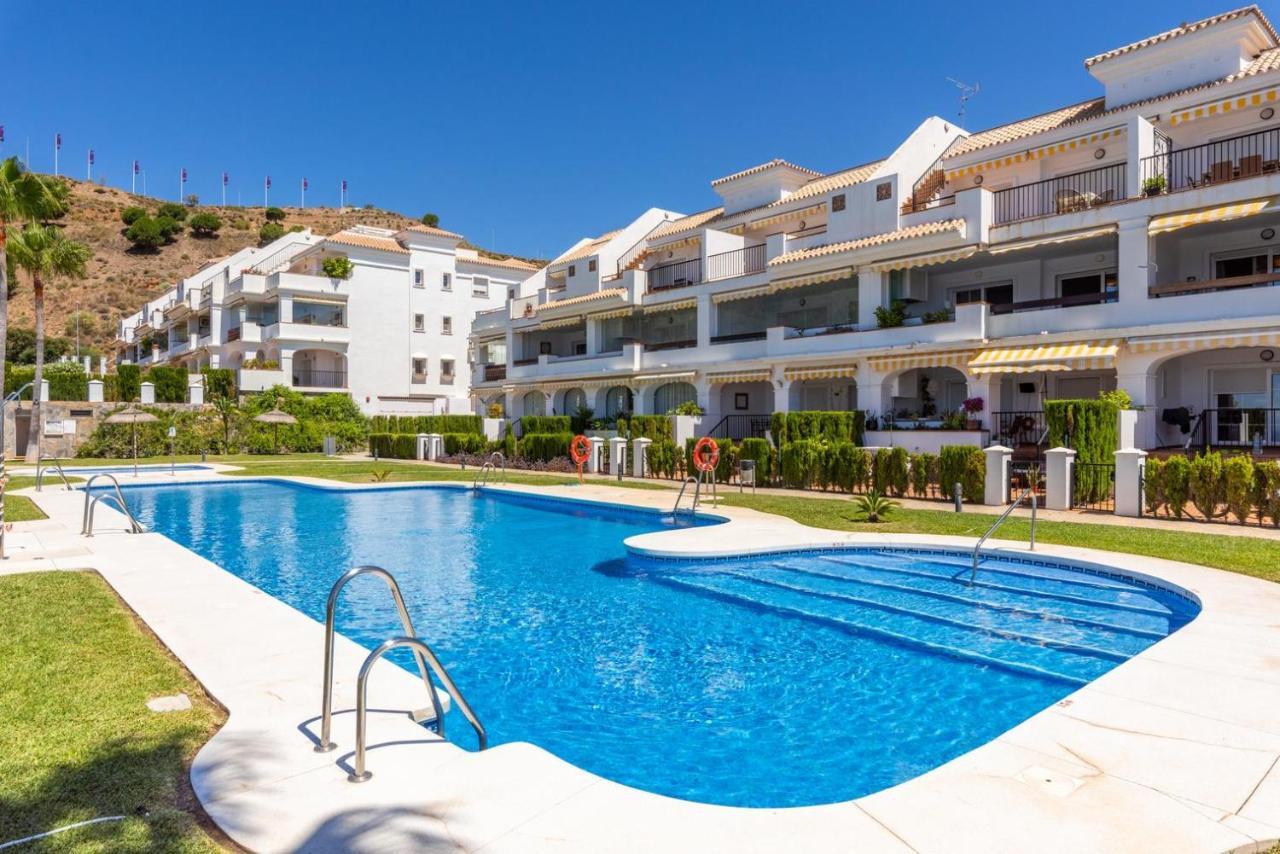Neptuno Malaga Apartamento De Lujo Рінкон-де-ла-Вікторія Екстер'єр фото